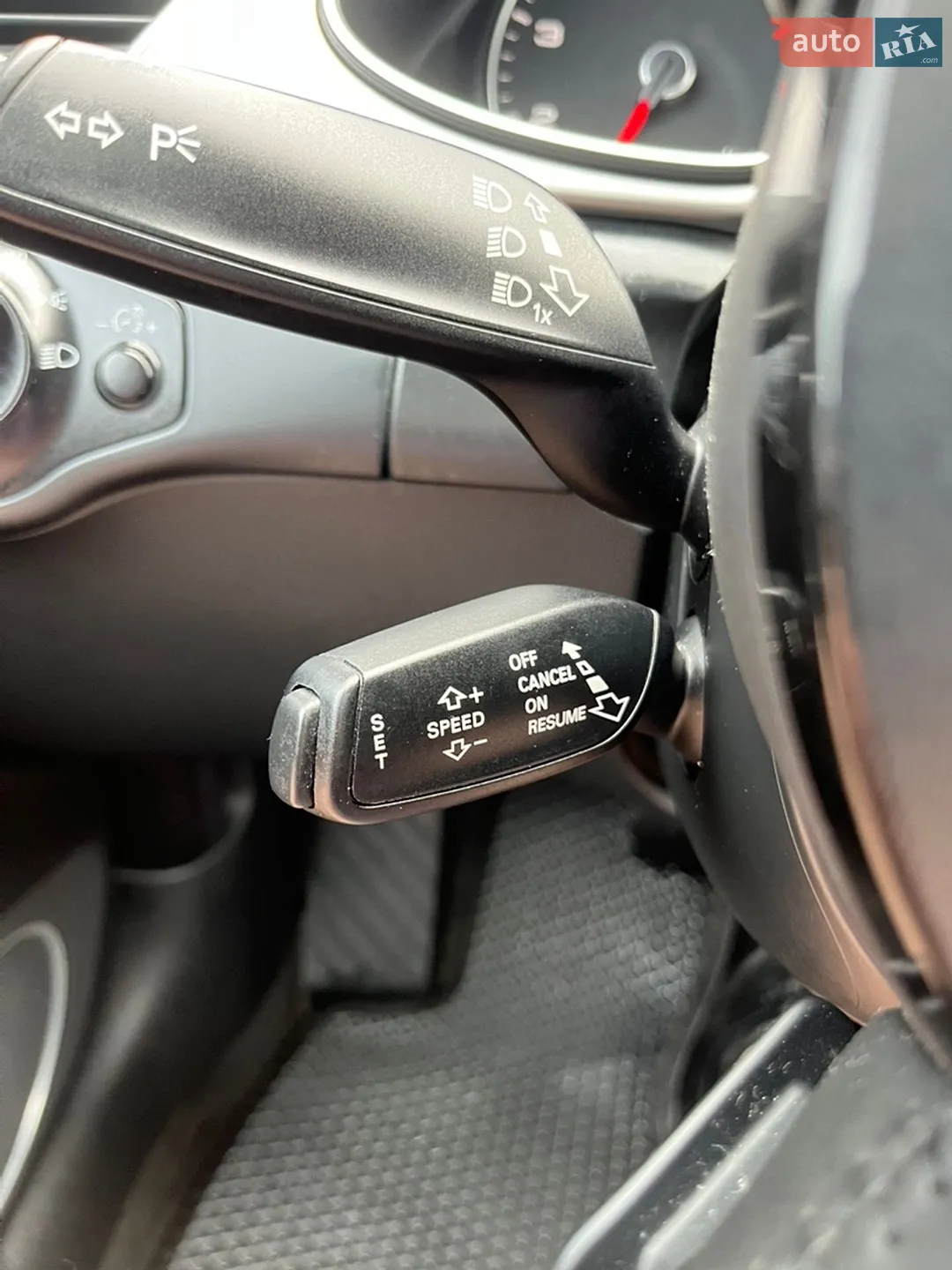 2013 Audi A4 - мініатюра 20