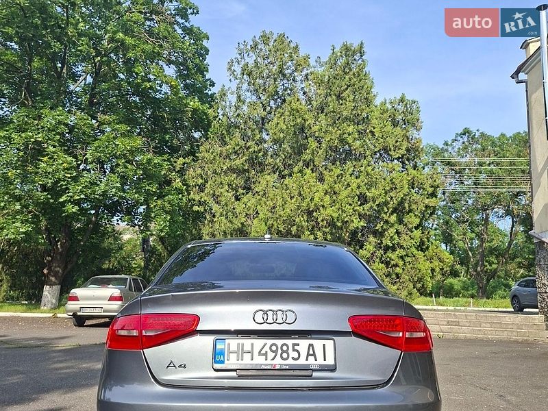 Седан Audi A4 2014 в Одессе
