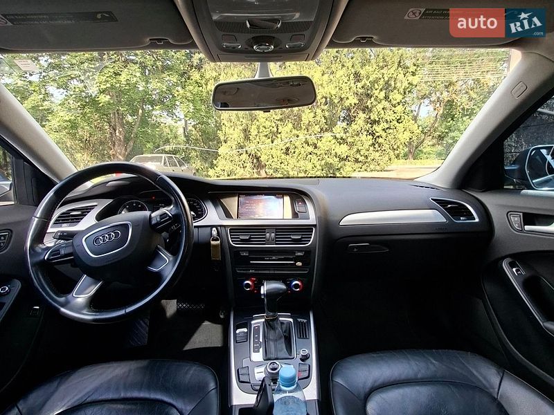 Седан Audi A4 2014 в Одессе