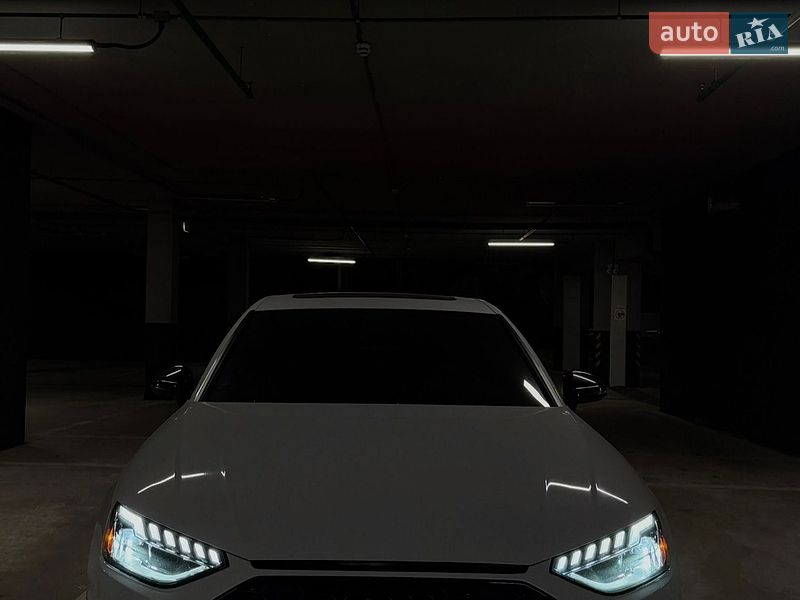 Седан Audi A4 2020 в Києві
