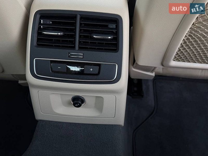 Седан Audi A4 2018 в Кременчуці