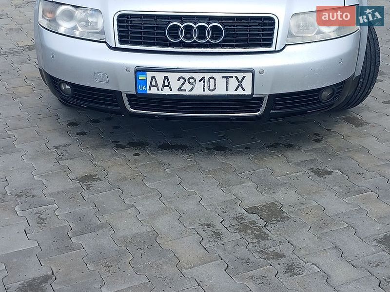 Универсал Audi A4 2002 в Киеве