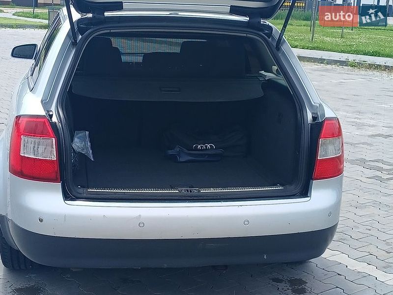 Универсал Audi A4 2002 в Киеве