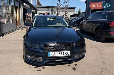 Седан Audi A4 2010 в Киеве