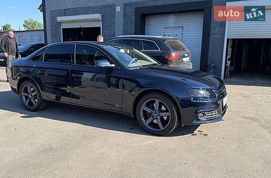 Седан Audi A4 2010 в Киеве