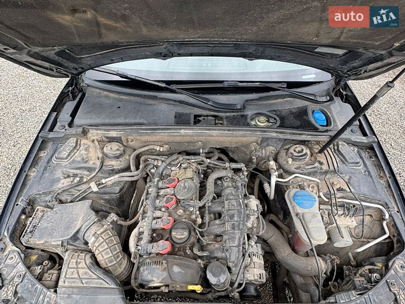 Седан Audi A4 2012 в Гайвороне