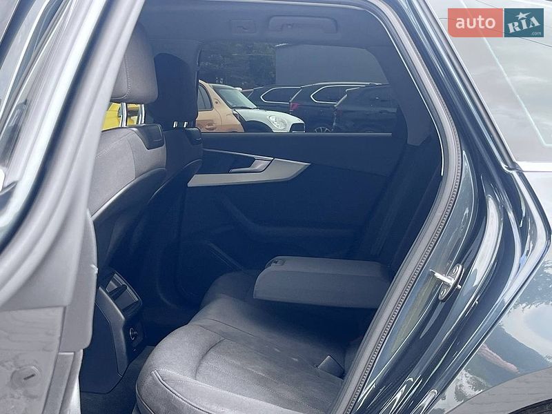 Универсал Audi A4 2018 в Львове