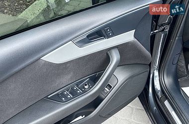 Универсал Audi A4 2018 в Львове