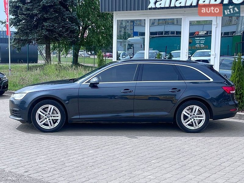 Универсал Audi A4 2018 в Львове