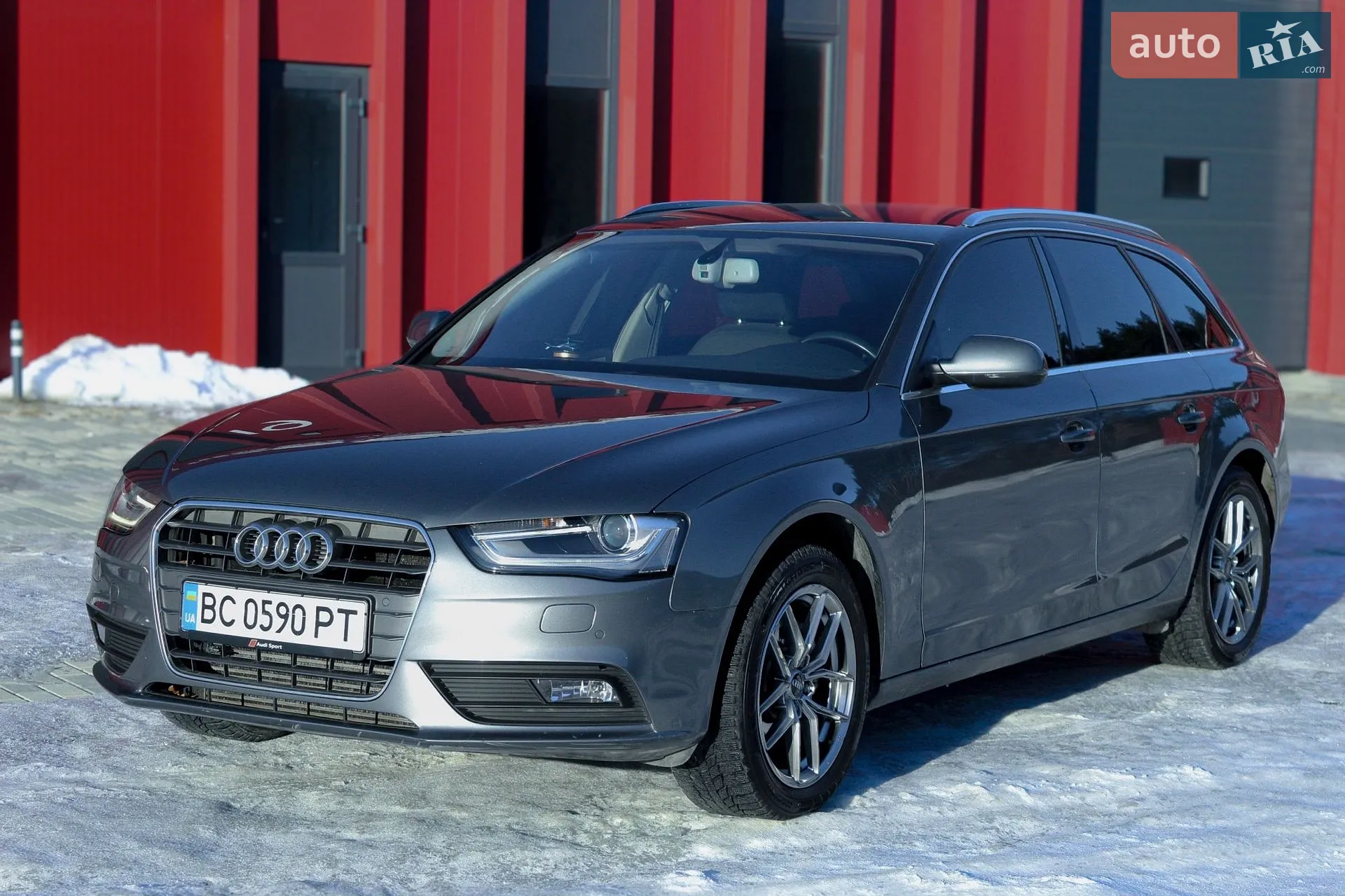 2012 Audi A4 - мініатюра 2