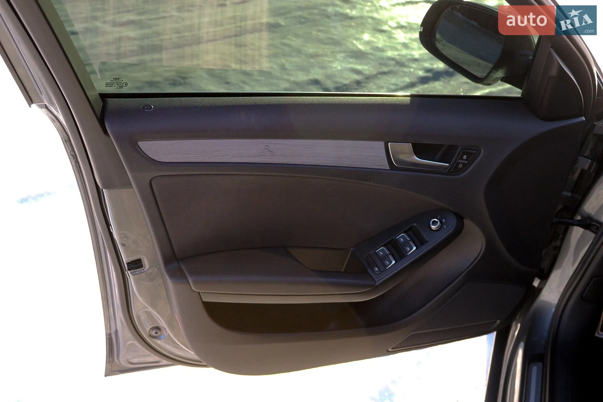 2012 Audi A4 - мініатюра 16