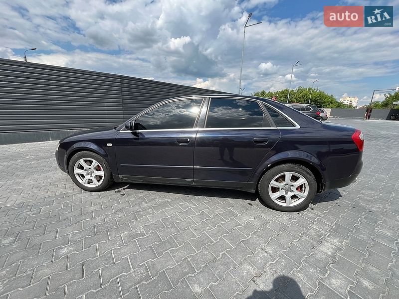Седан Audi A4 2002 в Кам'янець-Подільському