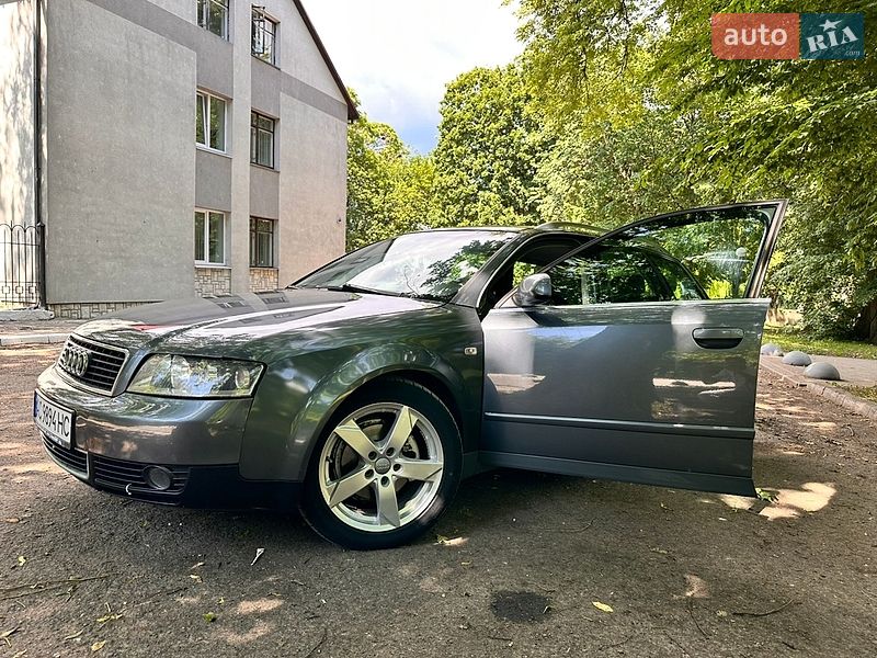 Универсал Audi A4 2001 в Горохове