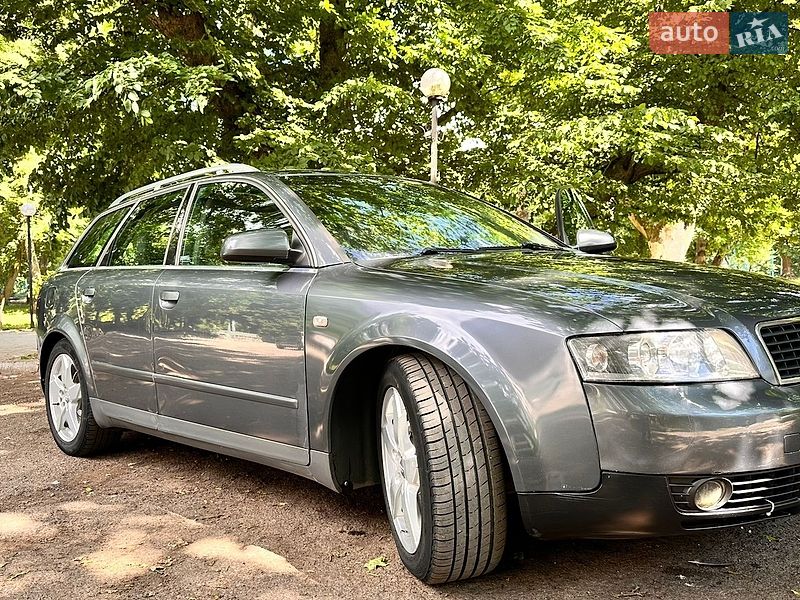 Универсал Audi A4 2001 в Горохове
