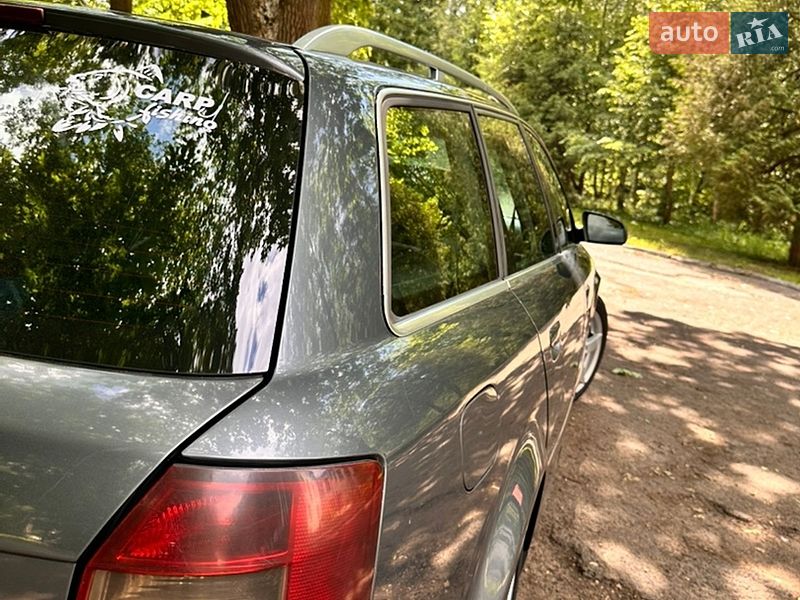 Универсал Audi A4 2001 в Горохове