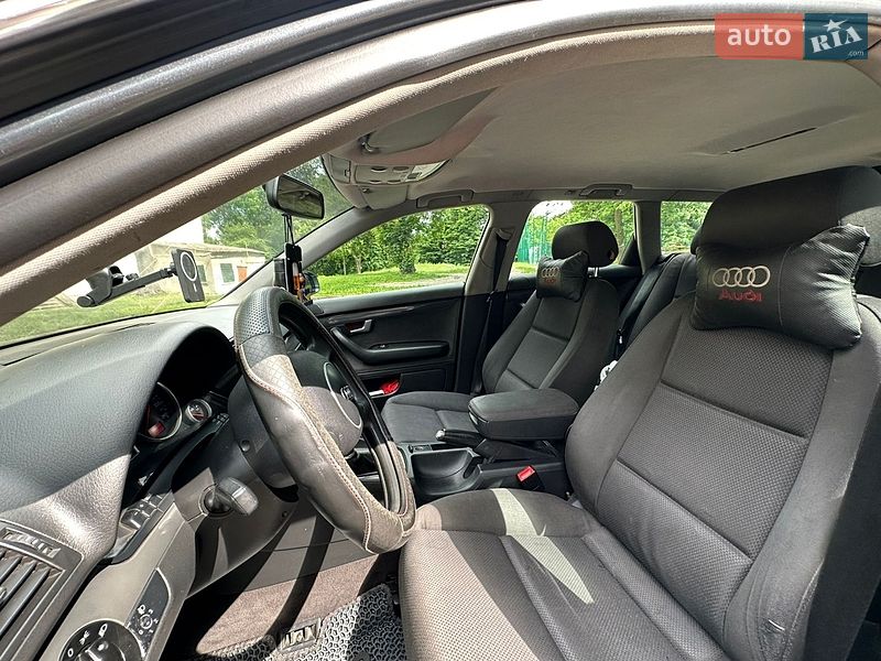 Универсал Audi A4 2001 в Горохове