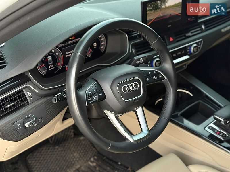 Седан Audi A4 2021 в Києві