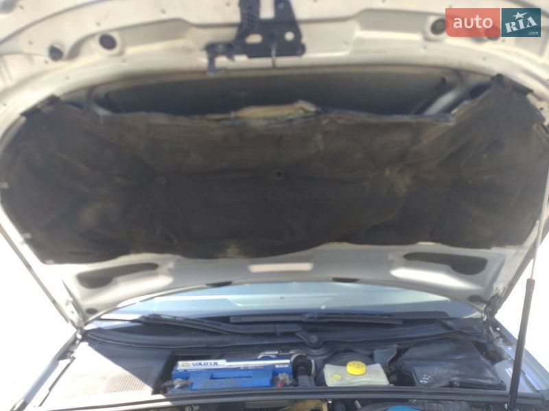 Универсал Audi A4 2005 в Межгорье