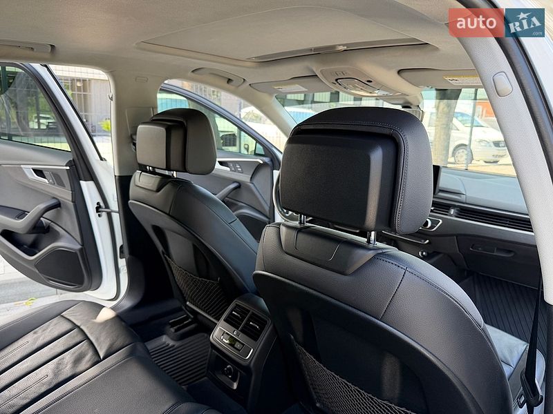 Седан Audi A4 2016 в Білій Церкві