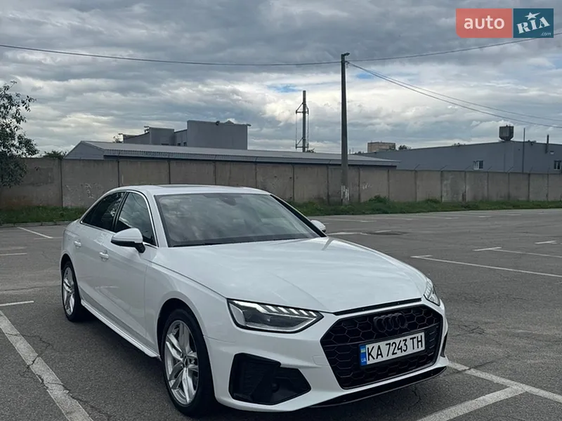 Audi A4 2019
