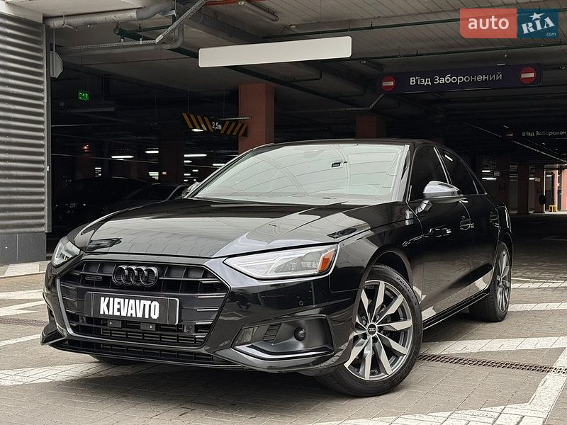 Audi A4 2021