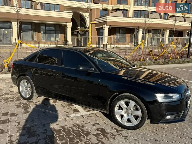 Audi A4 2014 VIN WAUZZZ8K5EA144892 фото оголошення 3 з 53