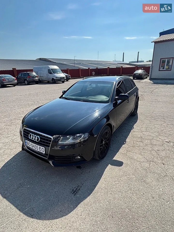 2010 Audi A4 - мініатюра 18