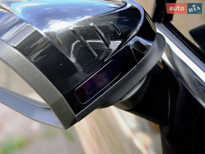 Седан Audi A4 2023 в Києві