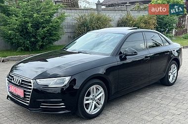 Седан Audi A4 2016 в Ровно