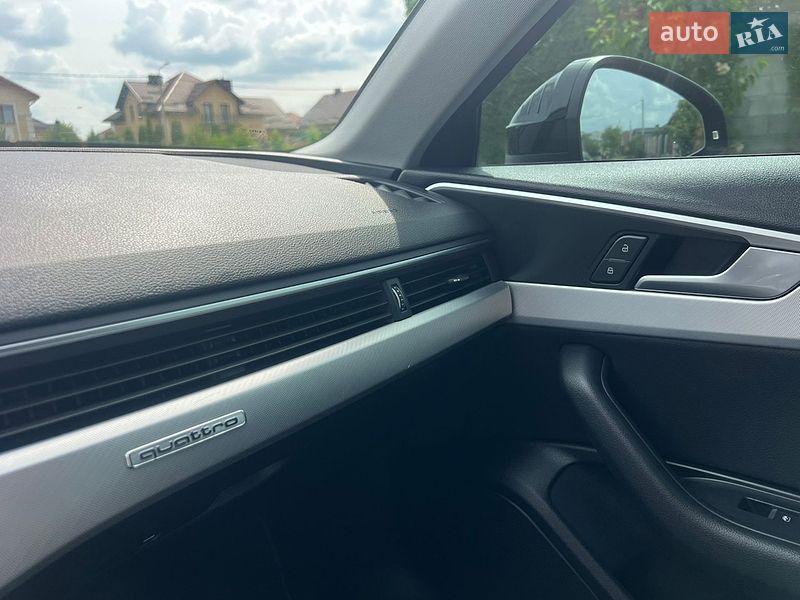 Седан Audi A4 2016 в Ровно