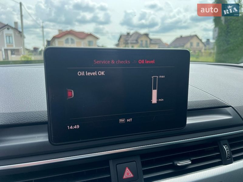 Седан Audi A4 2016 в Ровно