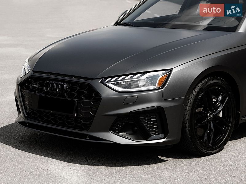Седан Audi A4 2020 в Киеве