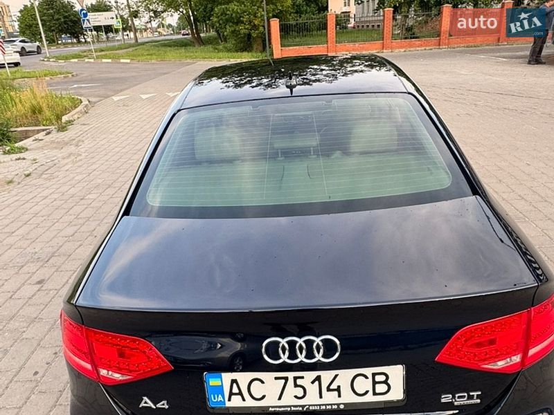 Седан Audi A4 2010 в Луцьку