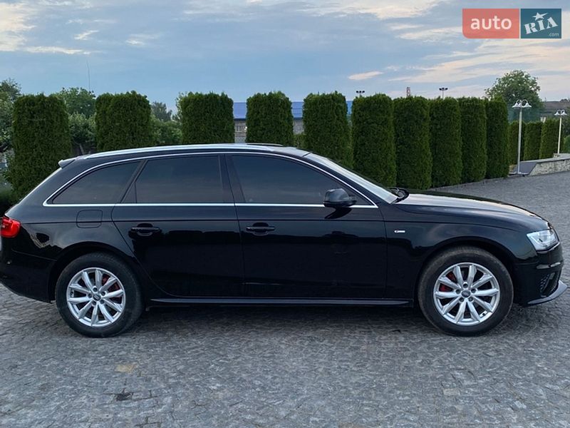 Универсал Audi A4 2013 в Жовкве