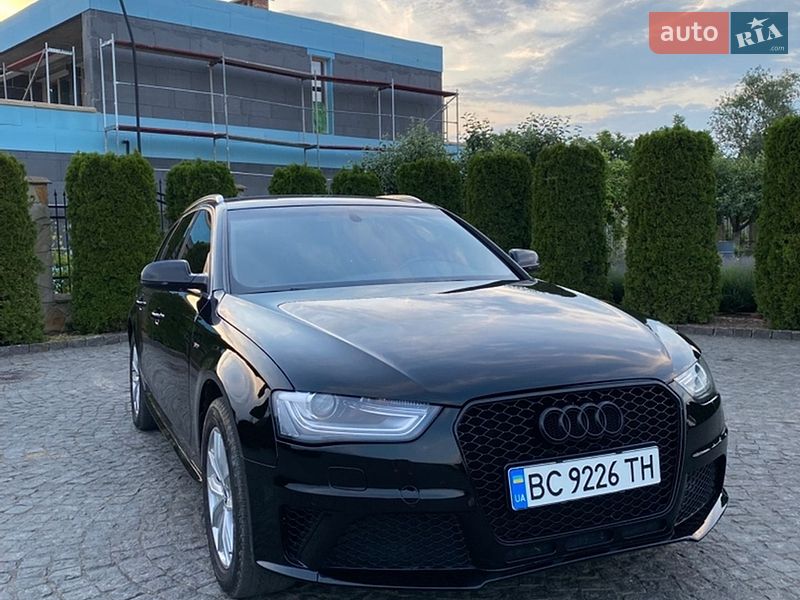 Универсал Audi A4 2013 в Жовкве