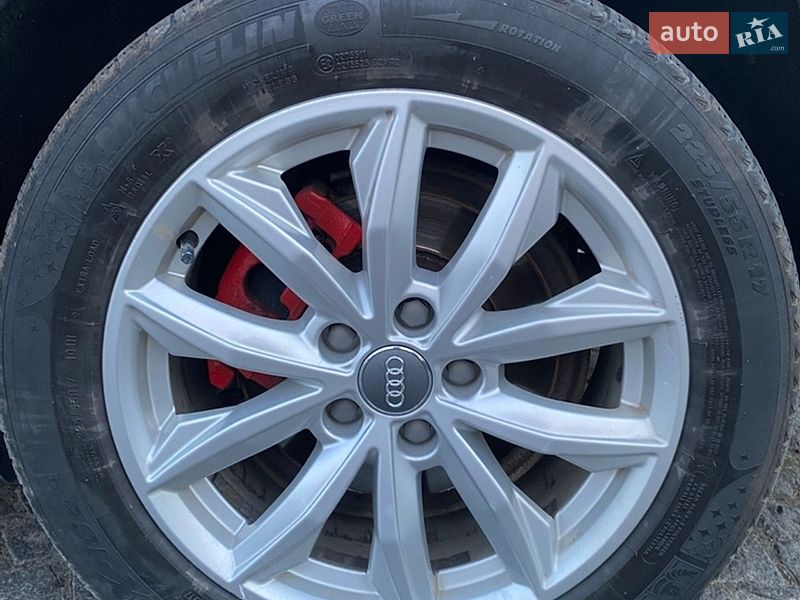 Универсал Audi A4 2013 в Жовкве