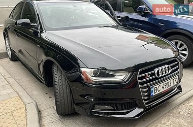Седан Audi A4 2015 в Львові