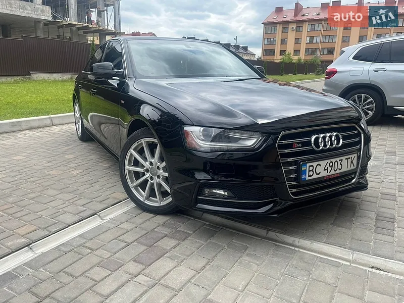 Audi A4 2015