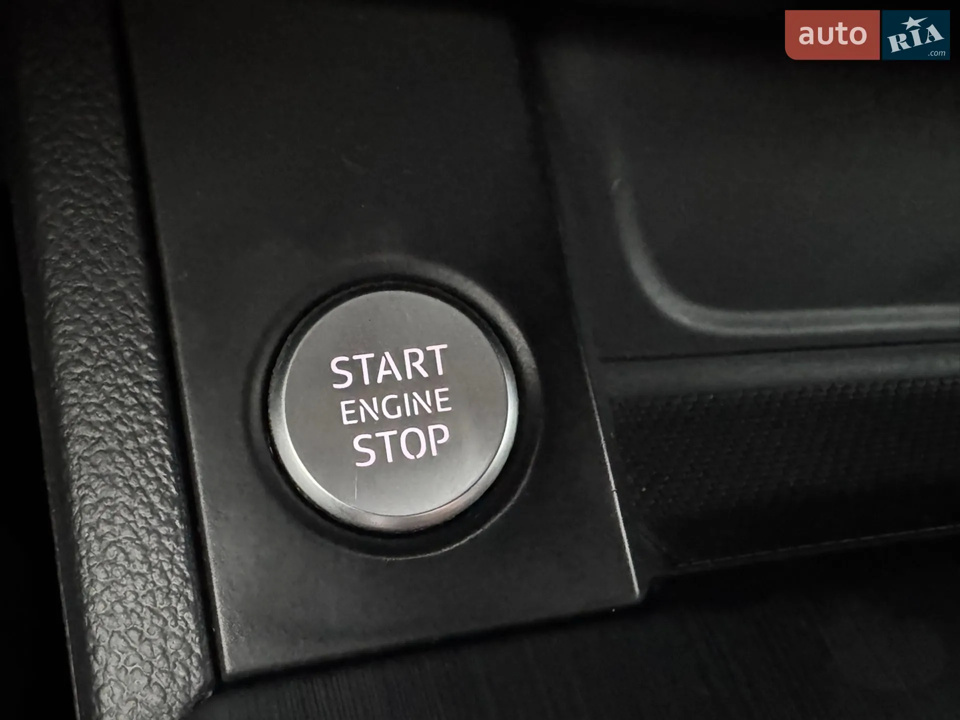 2016 Audi A4 - мініатюра 5
