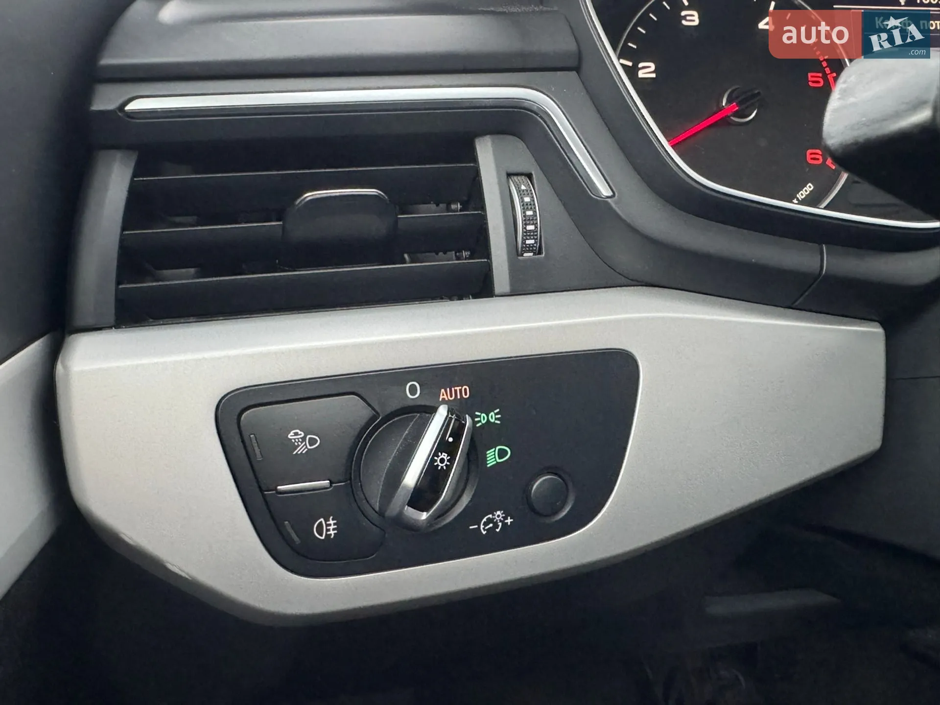 2016 Audi A4 - мініатюра 7