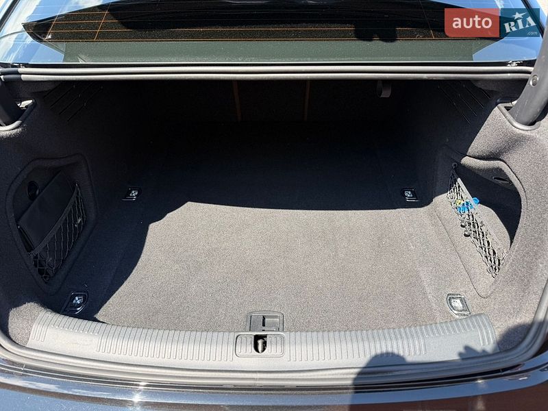 Седан Audi A4 2018 в Києві фото 24 Седан Audi A4 2018 в Києві