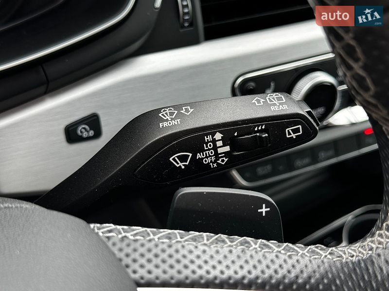 Универсал Audi A4 2020 в Львове