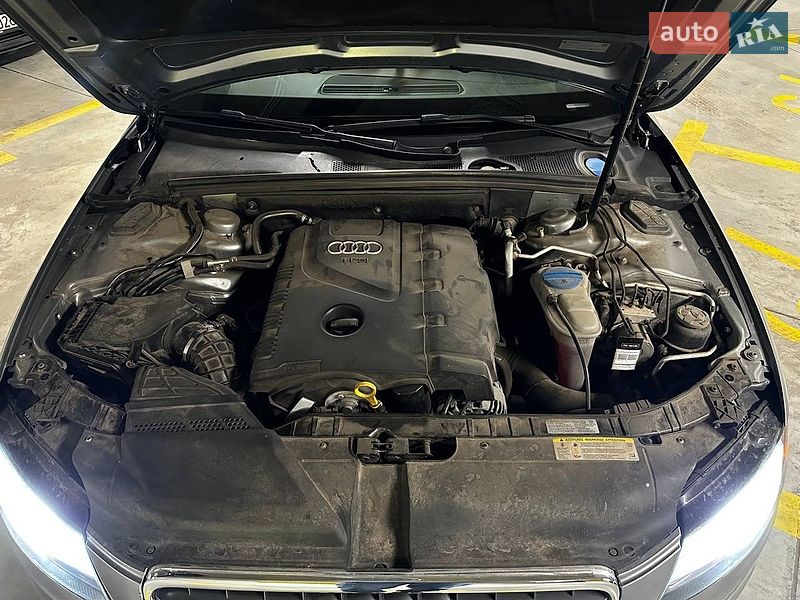 Седан Audi A4 2010 в Кривому Розі