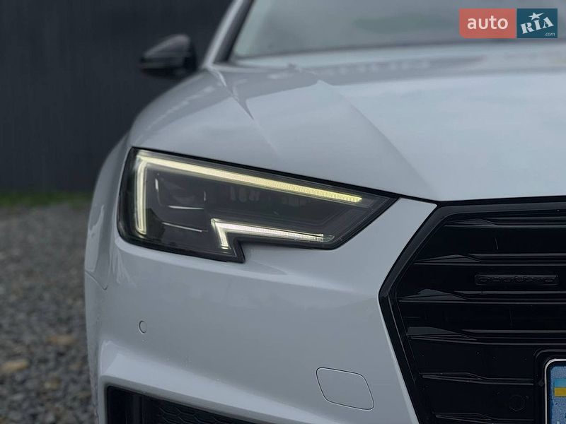 Седан Audi A4 2017 в Черновцах