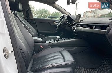 Седан Audi A4 2017 в Черновцах