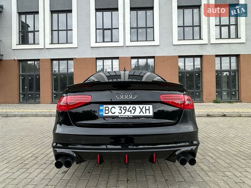 Седан Audi A4 2013 в Львові