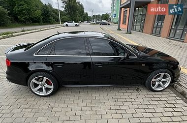 Седан Audi A4 2013 в Львові