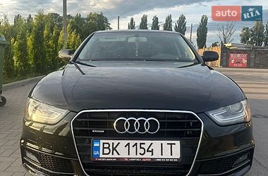 Седан Audi A4 2015 в Ровно