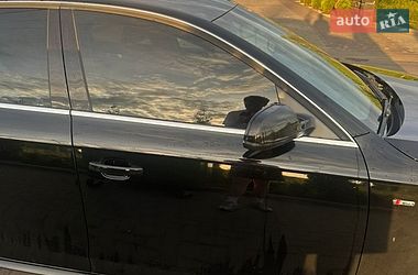 Седан Audi A4 2015 в Ровно