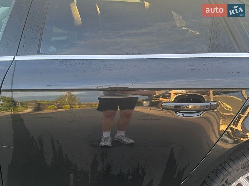 Седан Audi A4 2015 в Ровно